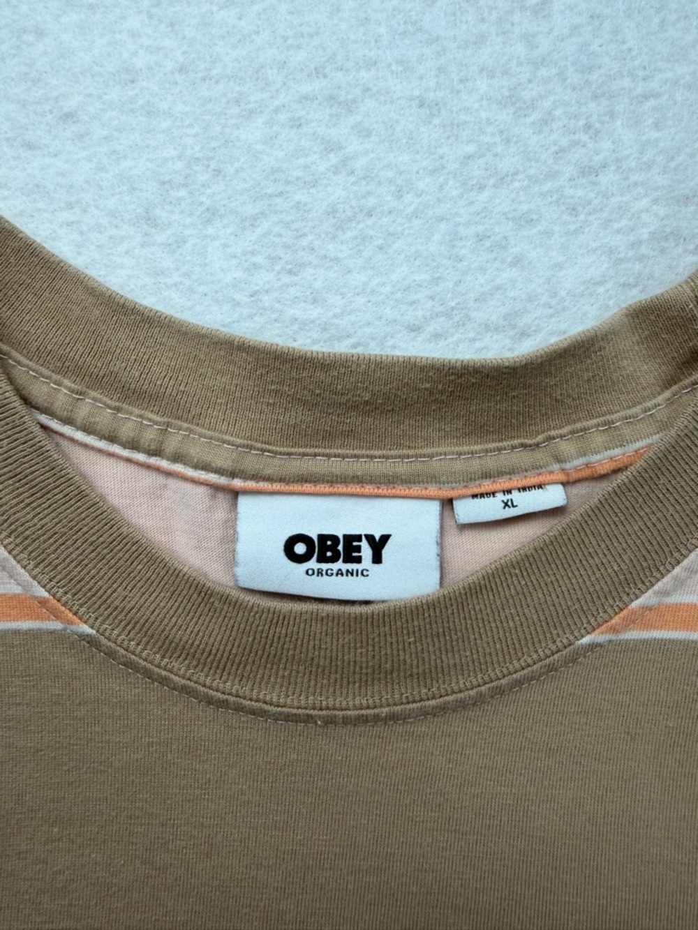 Obey Men’s Pink and Tan Striped Crew Tee Sz XL - Picture 2 of 8